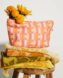 Brand new ❤️ Billabong X Smiley Pouch Travel Pouch ORANGE KISS 🌟