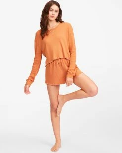 New 🛒 Billabong Pick Me Up Waffle Knit Long Sleeve Top TOFFEE 🌟 -Color of the season Shop abjkt00308 billabongw tof frt9 1