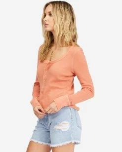 Cheapest 🎉 Billabong My Henley Long Sleeve Knit Top TERRACOTTA 🤩 -Color of the season Shop abjkt00387 billabongw tca sd1 1