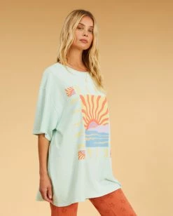 Top 10 ❤️ Billabong Salty Blonde Easy Shores Oversized T-Shirt PRETTY PALMS 👏 -Color of the season Shop abjkt00406 billabongw gdm0 sd1 1