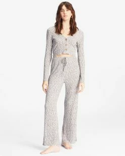 Best Pirce 💯 Billabong Sweet Tides V-Neck Long Sleeve Top MULTI 🤩 -Color of the season Shop abjkt00429 billabongw mul frt10 1