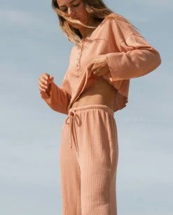 Outlet ๐ Billabong Come Again Cozy Lounge Top LUV ARMY ๐ 20 Outlet ๐ Billabong Come Again Cozy Lounge Top LUV ARMY ๐ -Color of the season Shop abjkt00436 billabongl cklw frt1 1