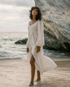 Cheap 🔥 Billabong Starry Skies Maxi 👗 Dress SALT CRYSTAL ✔️ -Color of the season Shop abjwd00527 billabongl scs frt1 1