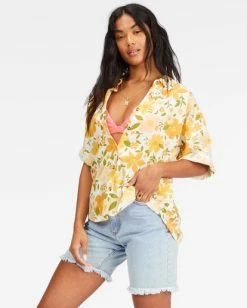 Brand new 👏 Billabong Made For Sun Button-Up Short Sleeve 👕 Shirt SALT CRYSTAL 🧨 -Color of the season Shop abjwt00329 billabongw scs sd1 1