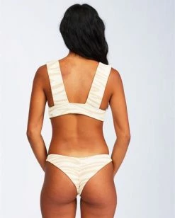 Flash Sale 💯 Billabong Wild Groove Plunge 👙 Bikini Top SAHARA 🌟 -Color of the season Shop abjx300113 billabongw sar bck2 1