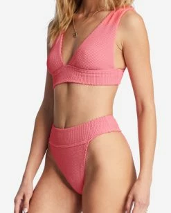 Brand new 😉 Billabong 🌞 Summer High Plunge 👙 Bikini Top CORAL CRUSH 😀 20 Brand new 😉 Billabong 🌞 Summer High Plunge 👙 Bikini Top CORAL CRUSH 😀 -Color of the season Shop abjx300204 billabongw mjp0 dtl1 1