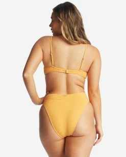 New 🥰 Billabong So Dazed Charlie Fixed Triangle 👙 Bikini Top PINK SUNSET 🤩 -Color of the season Shop abjx300445 billabongw mgd btm2 1