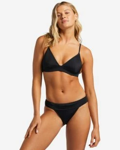 Promo π Billabong A/Div Banded Triangle π Bikini Top CANTEEN 𧨠17 Promo π Billabong A/Div Banded Triangle π Bikini Top CANTEEN 𧨠-Color of the season Shop abjx300464 billabongw blk frt1 1