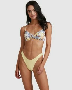 Flash Sale 😀 Billabong Hula Moon Nova Bra 👙 Bikini Top WHITE ❤️ -Color of the season Shop abjx300471 billabongw wht frt1 1