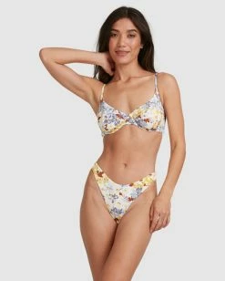 Flash Sale 😀 Billabong Hula Moon Nova Bra 👙 Bikini Top WHITE ❤️ -Color of the season Shop abjx300471 billabongw wht frt2 1