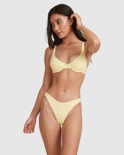 Discount โจ Billabong Tanlines Paneled Bra ๐ Bikini Top BANANA โญ 11 Discount โจ Billabong Tanlines Paneled Bra ๐ Bikini Top BANANA โญ - Image 9
