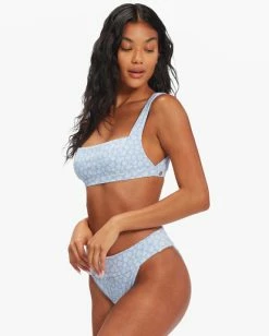 New 🌟 Billabong Away We Go Tank 👙 Bikini Top BABY BLUES ⭐ -Color of the season Shop abjx300627 billabongw bzr0 sd1 1