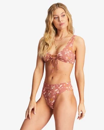 Color of the season Shop -Color of the season Shop