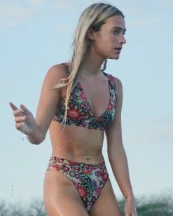 Best reviews of π Billabong Magic Hour Plunge π Bikini Top MULTI π 29 Best reviews of π Billabong Magic Hour Plunge π Bikini Top MULTI π -Color of the season Shop abjx300682 billabongl mul frt1 1