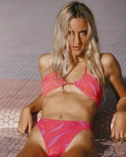 Cheap ✨ Billabong She's A Trip Havana 👙 Bikini Bottoms VINTAGE CORAL 🔔 -Color of the season Shop abjx400609 billabongl vco frt1 1