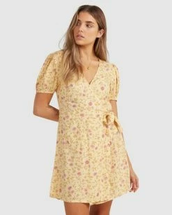 Cheap ❤️ Billabong Sunlit Wrap 👗 Dress YELLOW 🌟 -Color of the season Shop ubjwd00167 billabongw yel frt2 1