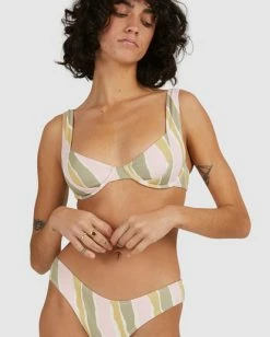 Wholesale ✔️ Billabong Babewave Bondi 👙 Bikini Bottom OLIVE ✔️ 25 Wholesale ✔️ Billabong Babewave Bondi 👙 Bikini Bottom OLIVE ✔️ -Color of the season Shop ubjx400182 billabongw olv dtl1 1